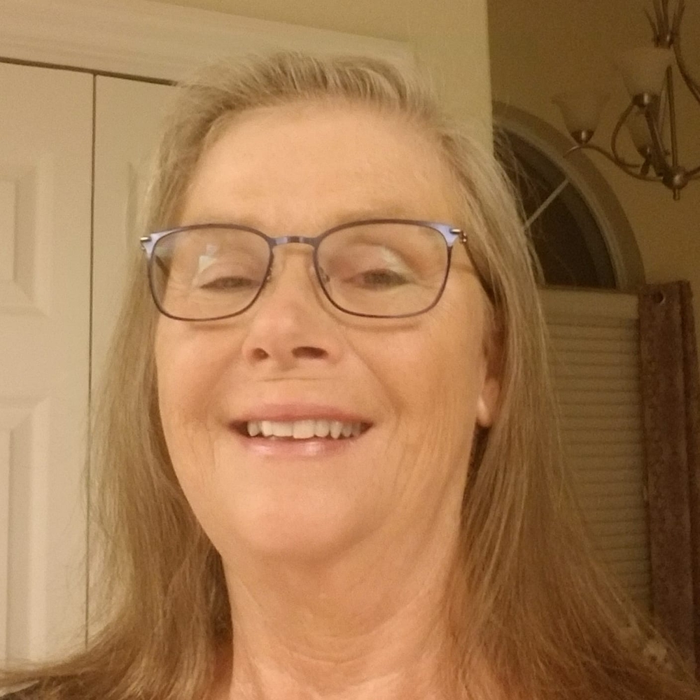 Meet your Posher, Linda